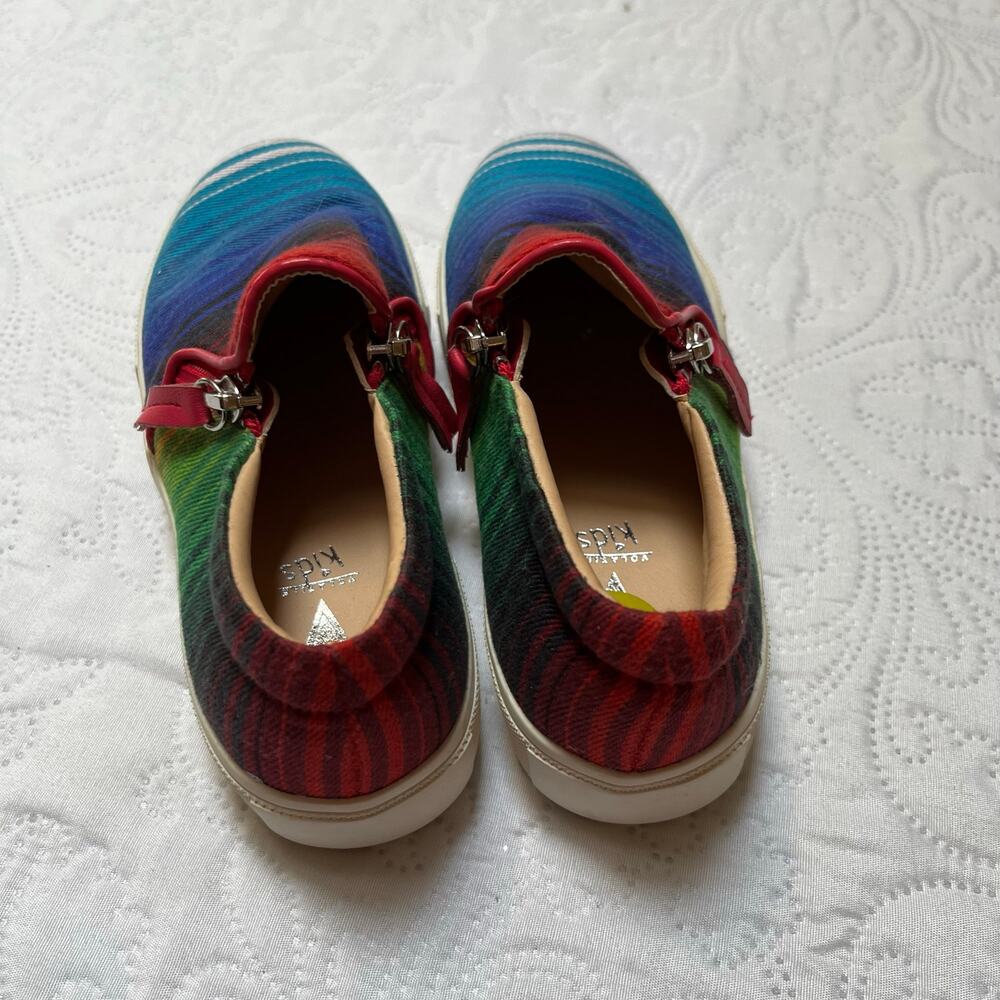 Volatile Kids Dajon Serape Rainbow Stripe Sneakers Size 1 - Picture 4 of 7